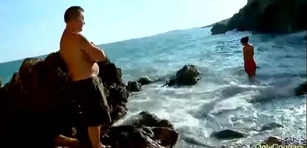  Sun Tan Babe Sucks On A Cock & Balls In The Ocean